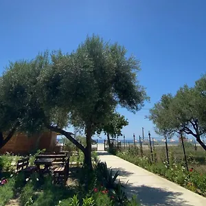 Violet Village Üdülőpark Borsh