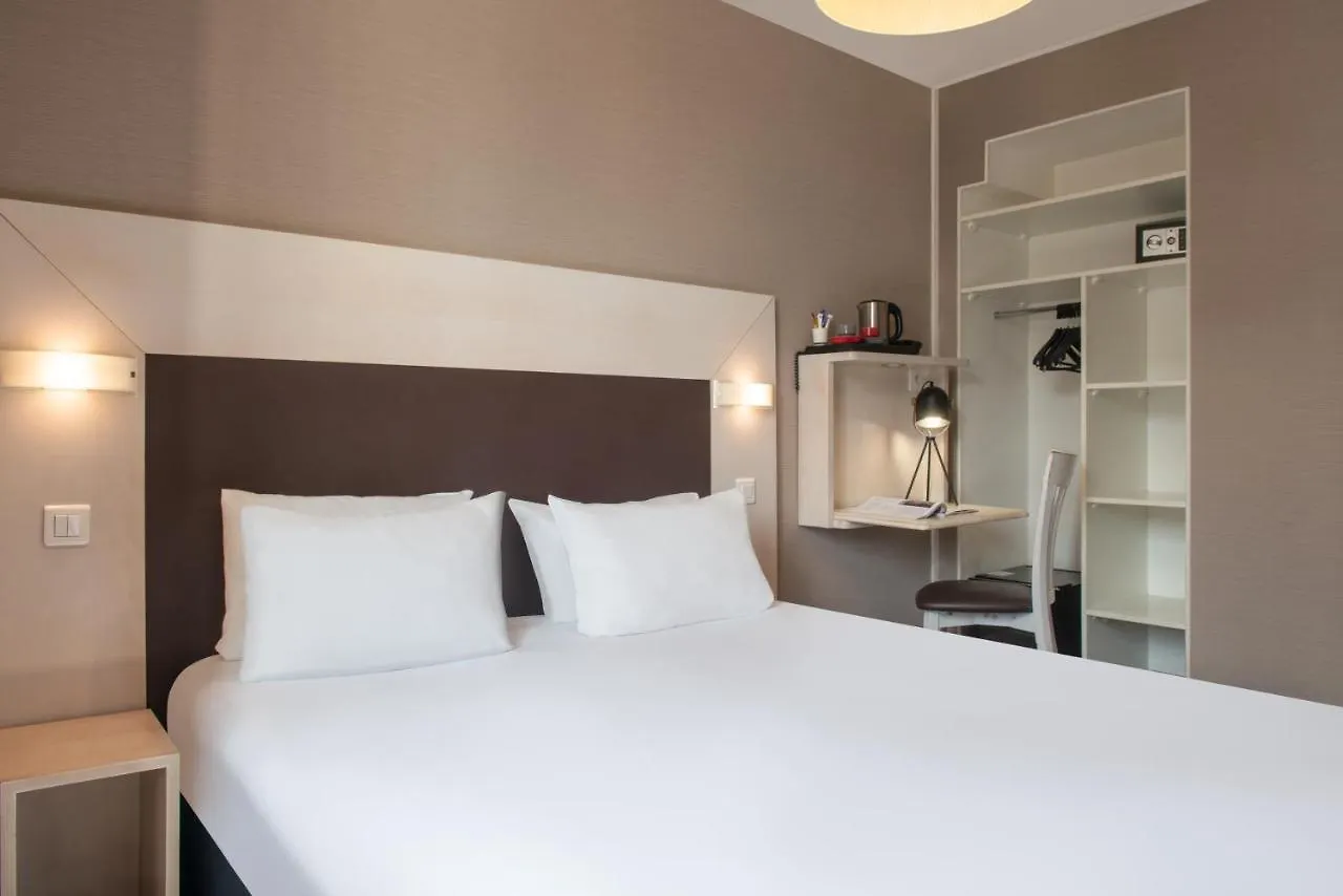 Hotel Baldi By Magna Arbor Paris 3*,