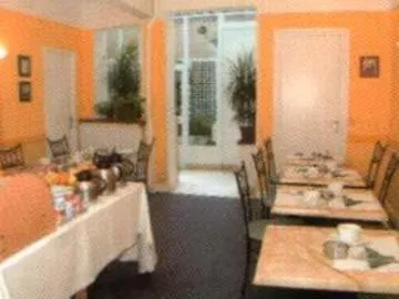 Hotel Baldi By Magna Arbor Paris
